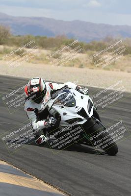 media/May-05-2025-Moto Forza (Mon) [[3c1838c5e5]]/2-B Group/Session 2 (Turn 7 Inside)/